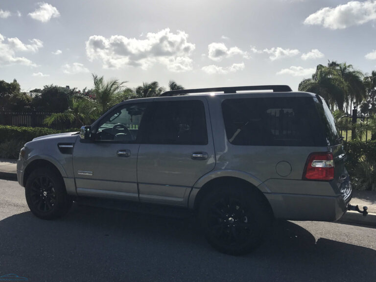 Ford Lauderdale Airport Suv